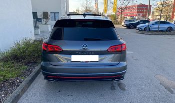 Volkswagen Touareg R-Line BLACK 3.0 TDI DSG 4M MATRIX*Luft*PANO*ACC+*AHK*VOLL