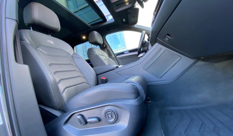 
								Volkswagen Touareg R-Line BLACK 3.0 TDI DSG 4M MATRIX*Luft*PANO*ACC+*AHK*VOLL voll									