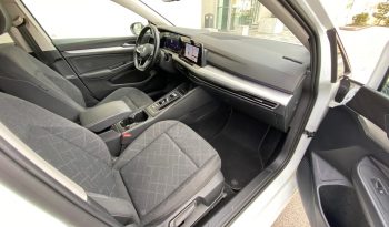 
									Volkswagen Golf VIII Variant Life 2.0 TDI DSG Life 2.0 TDI DSG MATRIX∗ACC+∗VIRTU∗AHK voll								