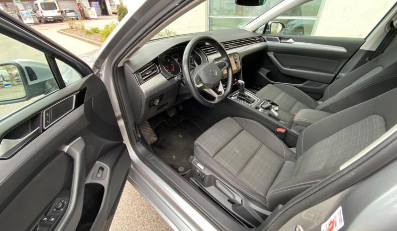 
								Volkswagen Passat Variant 2.0 TDI SCR DSG Business LED*VIRTU*ACC+*Line*R-KAMERA*AHK voll									