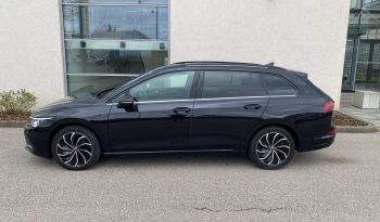 
									Volkswagen Golf VIII Variant Style 2.0TDI DSG MATRIX*VIRTU*ACC+*AHK*R-Kam voll								