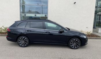 
									Volkswagen Golf VIII Variant Style 2.0TDI DSG MATRIX*VIRTU*ACC+*AHK*R-Kam voll								