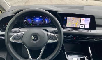 
									Volkswagen Golf VIII Variant Style 2.0TDI DSG MATRIX*VIRTU*ACC+*AHK*R-Kam voll								