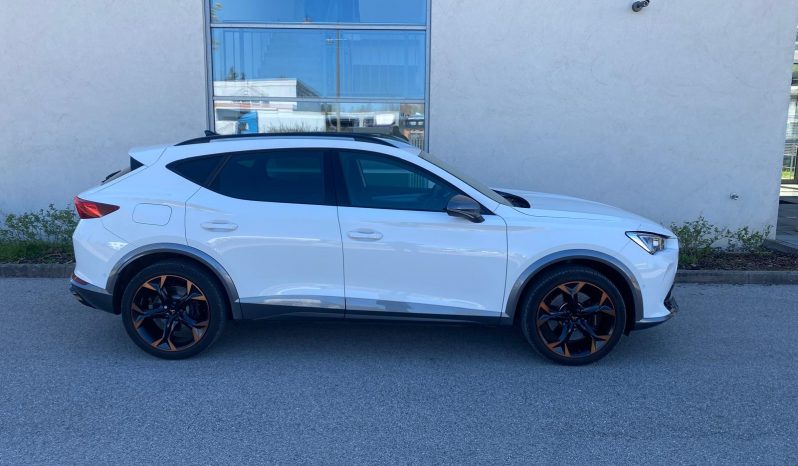 
								Cupra Formentor 1.4 e-Hybrid 245Ps LED*LINE*ACC+*NAVI*KEY-Go voll									