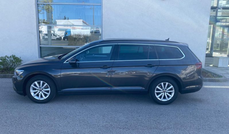 Volkswagen Passat Variant 2.0 TDI SCR DSG Business MATRIX*VIRTU*ACC+*Line*R-KAMERA