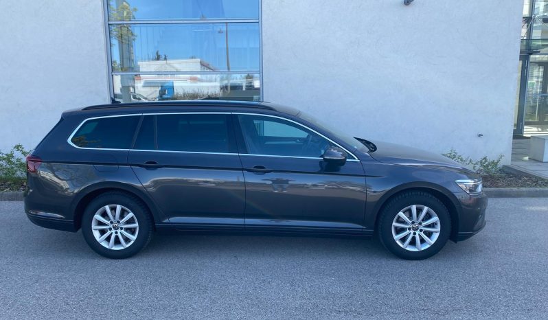
								Volkswagen Passat Variant 2.0 TDI SCR DSG Business MATRIX*VIRTU*ACC+*Line*R-KAMERA voll									