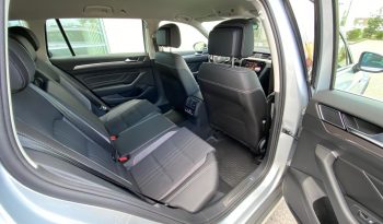
									Volkswagen Passat Variant Alltrack 4Motion DSG MATRIX*ACC+*VIRTU*AHK*R-Kam voll								