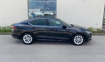 
									Skoda Octavia Limousine Style 2.0 TDI DSG MATRIX∗HUD∗ACC∗LINE*R-Kamera voll								