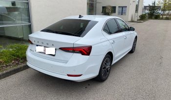 
									Skoda Octavia Limousine Style 2.0 TDI DSG MATRIX∗HUD∗ACC∗LINE voll								