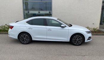 
									Skoda Octavia Limousine Style 2.0 TDI DSG MATRIX∗HUD∗ACC∗LINE voll								