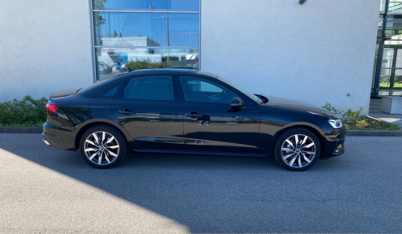 
								Audi A4 Lim. 40 TDI quattro MATRIX*VIRTU*R-Kamera* voll									