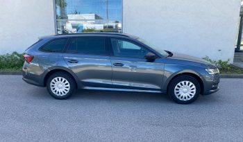 
									Skoda Octavia Combi 2.0 TDI DSG MATRIX*VIRTU*ACC+*Line*AHK voll								