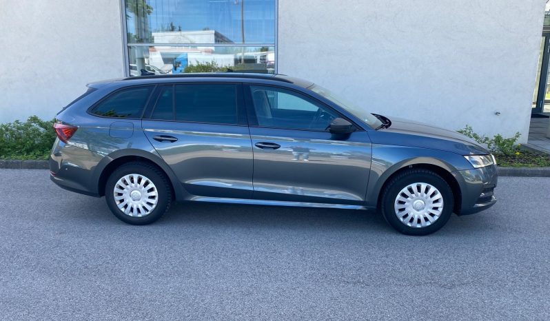 
								Skoda Octavia Combi 2.0 TDI DSG MATRIX*VIRTU*ACC+*Line*AHK voll									