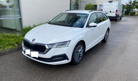 Skoda Octavia Combi Tour 2.0 TDI DSG MATRIX*LINE*AHK*