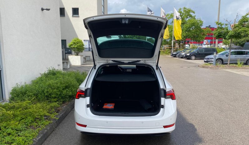 Skoda Octavia Combi Tour 2.0 TDI DSG MATRIX*LINE*AHK*