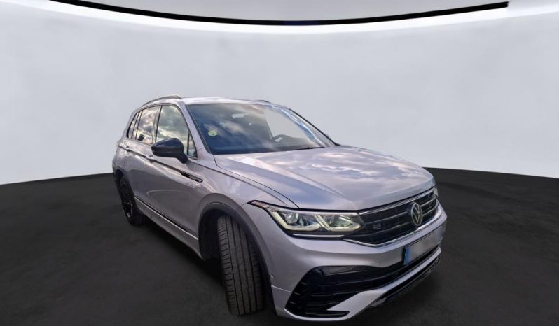 
								Volkswagen Tiguan R Line 2.0 TDI DSG MATRIX*R-KAM*ACC+*Key-Go*Line*AHK voll									