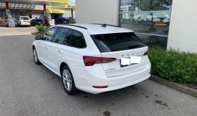 Skoda Octavia Combi Tour 2.0 TDI DSG MATRIX*LINE*AHK*