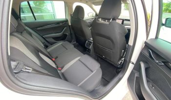 
									Skoda Octavia Combi Tour 2.0 TDI DSG MATRIX*LINE*AHK* voll								