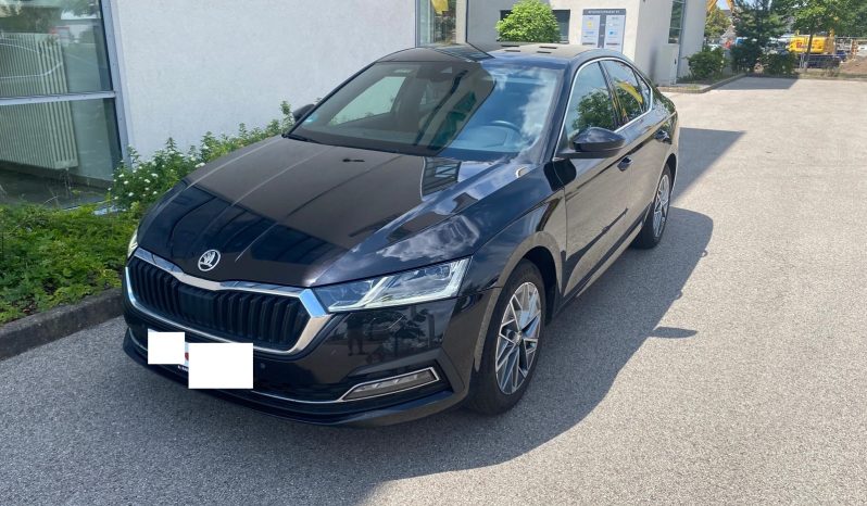 Skoda Octavia Limousine Style 2.0 TDI DSG MATRIX∗HUD∗ACC∗LINE*R-Kamera