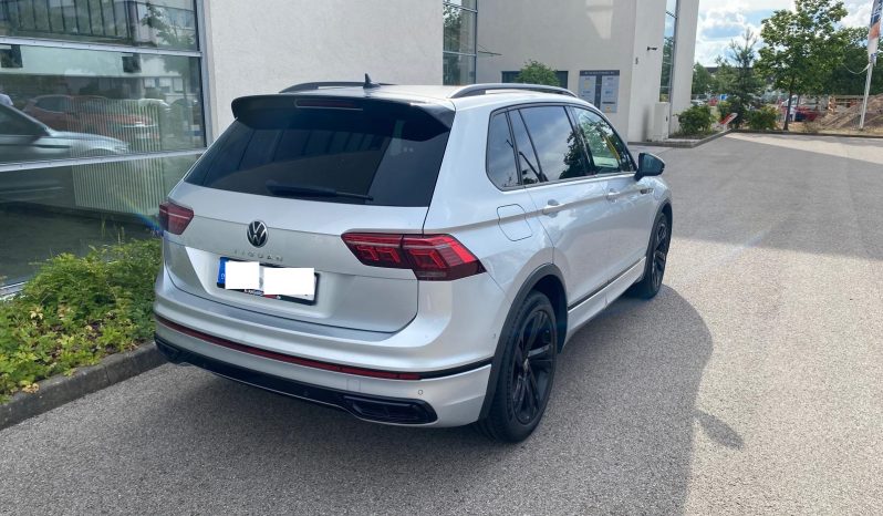 
								Volkswagen Tiguan R Line 2.0 TDI DSG MATRIX*R-KAM*ACC+*Key-Go*Line*AHK voll									