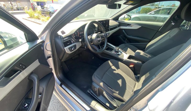 
								Audi A4 Lim. 40 TDI quattro MATRIX*VIRTU*R-Kamera* voll									