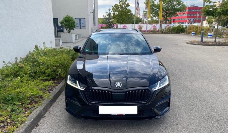 
								Skoda Octavia Combi RS 2.0 TDI DSG *VIRTU*STH*MATRIX*AHK*ACC+*LINE voll									