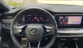
									Skoda Octavia Combi RS 2.0 TDI DSG *VIRTU*STH*MATRIX*AHK*ACC+*LINE voll								