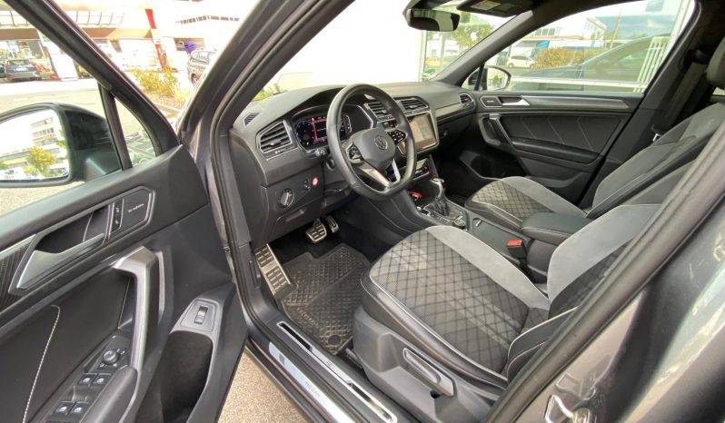 
								Volkswagen Tiguan Allspace R-Line 4M MATRIX*7SITZ*HARMAN*360 Kamera*ACC+*AHK voll									