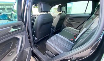 
									Volkswagen Tiguan R-Line BLACK 2.0 TDI DSG 4M MATRIX*VIRTUAL*360K*ACC+*HUD*AHK voll								