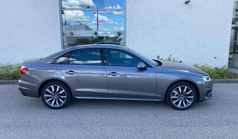 
								Audi A4 Lim. 40 TDI quattro MATRIX*VIRTU*R-Kamera* voll									